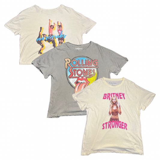 50 x WOMEN'S GRAPHIC T-SHIRTS — Solent Vintage Wholesale